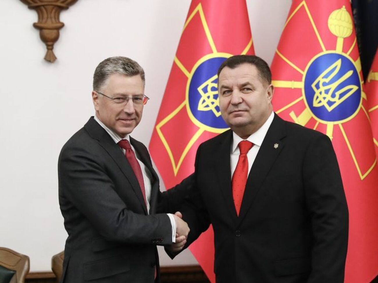 Волкер (слева) встретился с Полтораком в Киеве