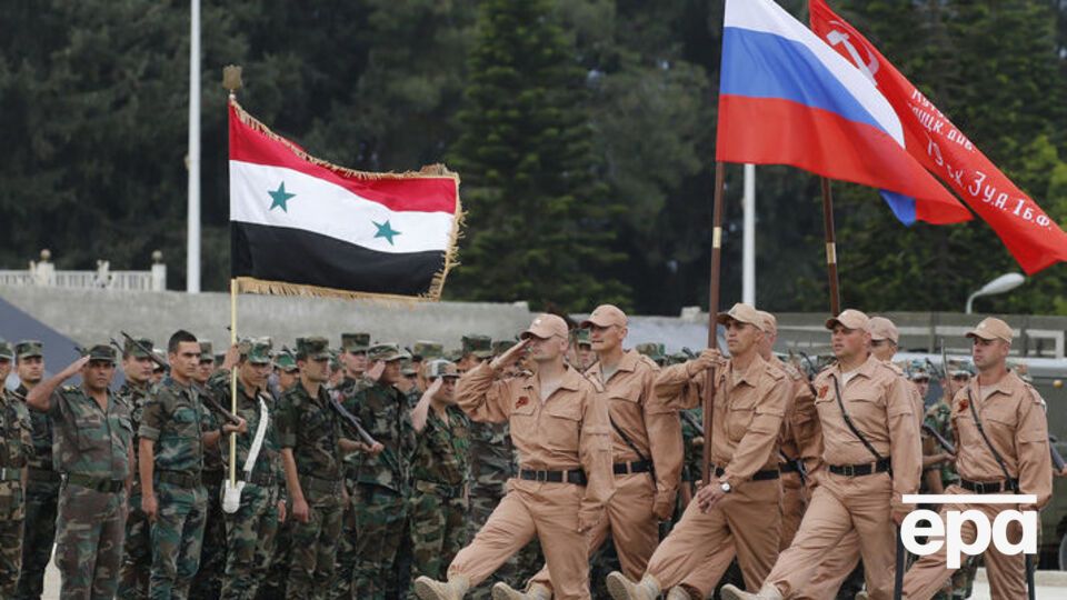 Російські військові допомагають урядовим військам Сирії