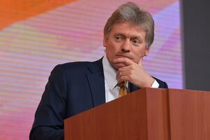 Песков: Телефоны закрытой правительственной связи все смартфоны переживут