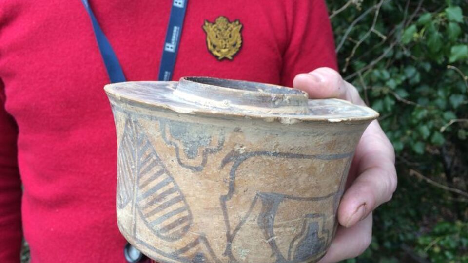 Кувшину около четырех тысяч лет