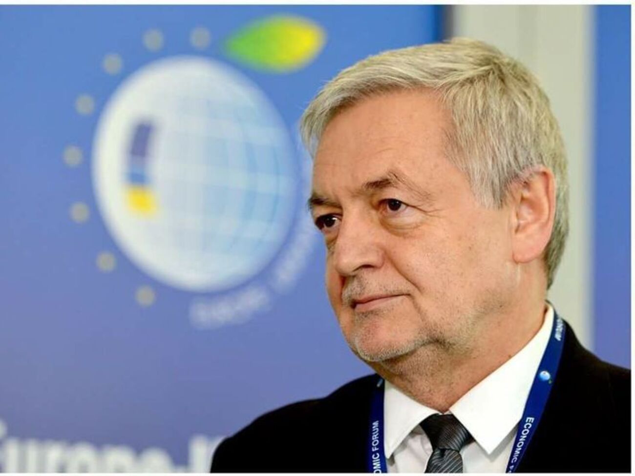 Пекло с 2016 года работает послом в Украине