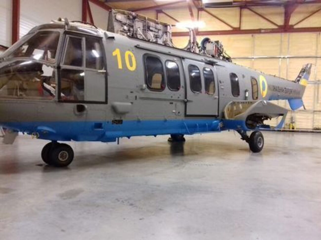 Україна та Франція уклали договір про постачання 55 вертольотів Airbus Helicopters