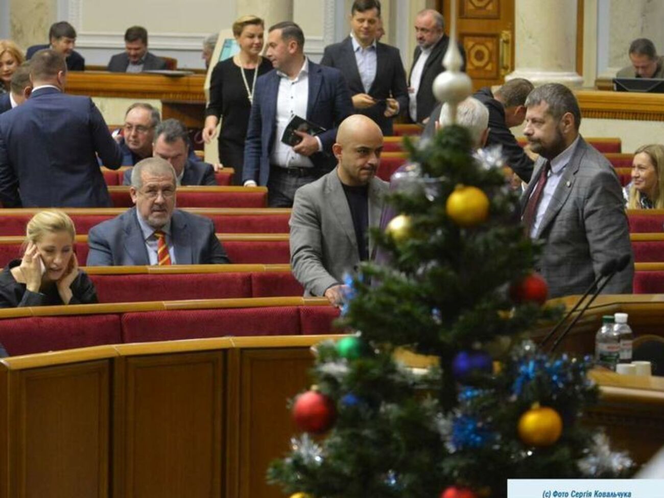 Рада отправила на доработку документ о противодействии рейдерству