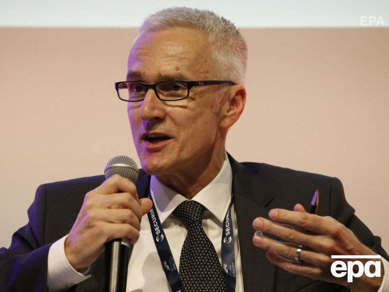 Шток: Тюрьмы по-прежнему играют значительную роль в формировании радикальных идеологий