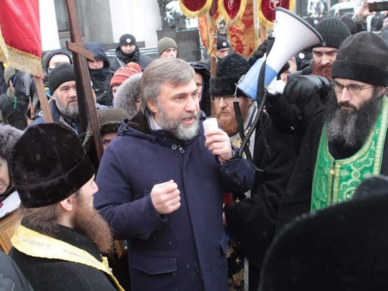 Вадим Новинский: Власть ставит под угрозу существование крупнейшей православной конфессии в Украине
