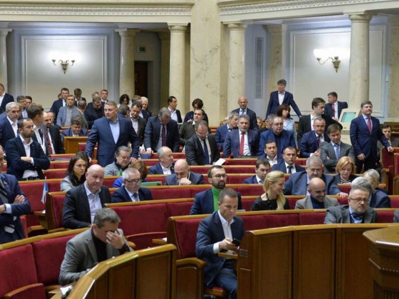 Верховна Рада ухвалила рішення щодо земельного мораторію
