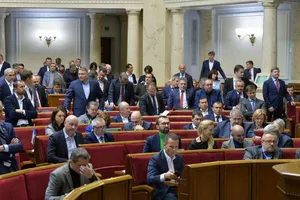 Верховная Рада приняла решение по земельному мораторию
