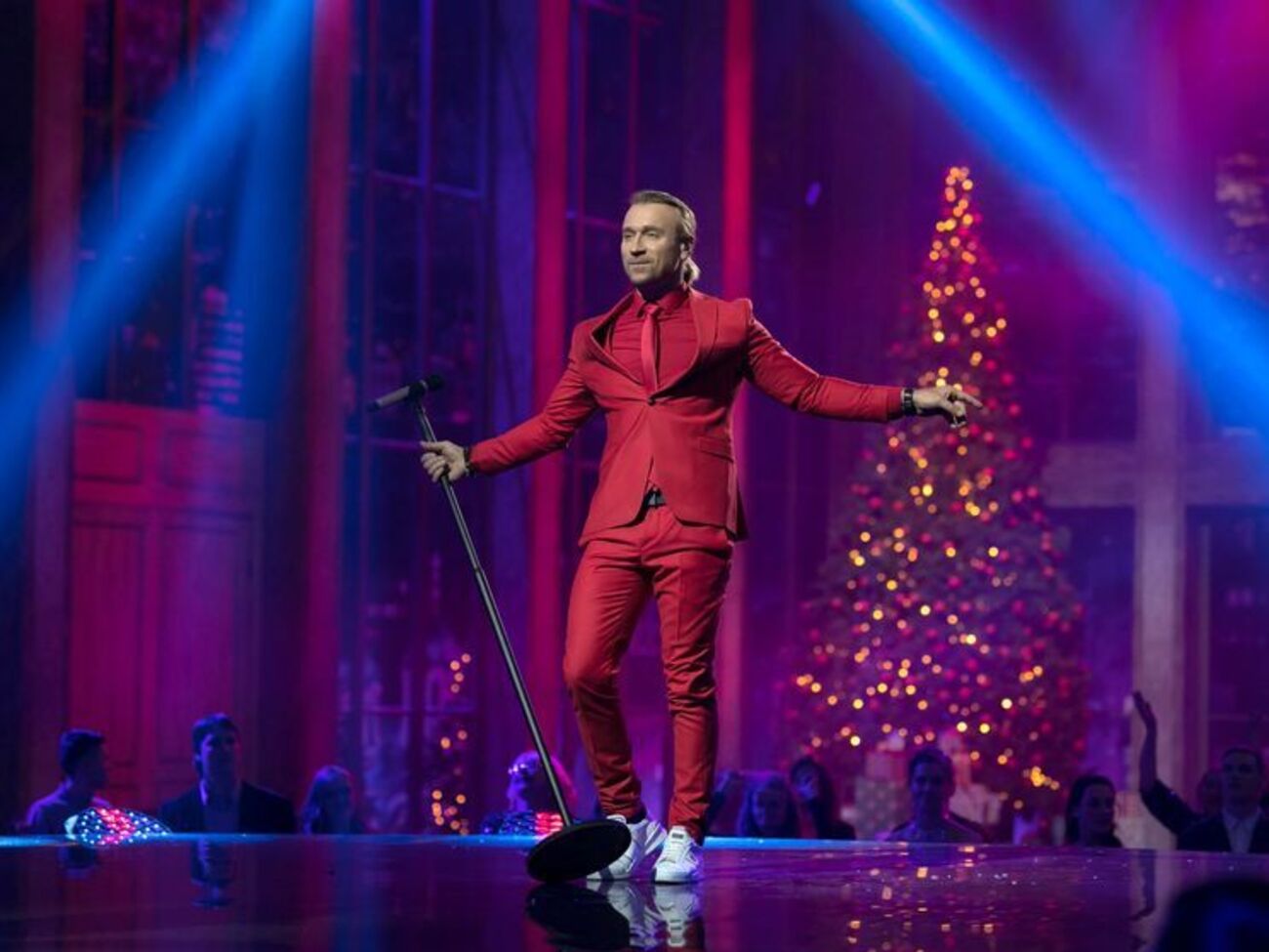 У шоу-програмі прозвучать найкращі пісні року, що минає