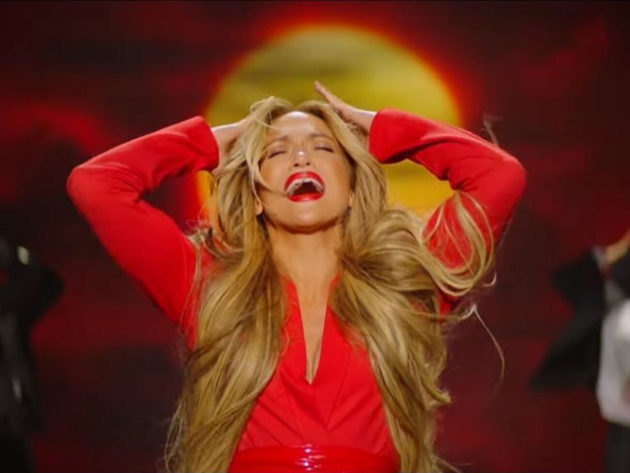 Лопес лично срежиссировала ролик