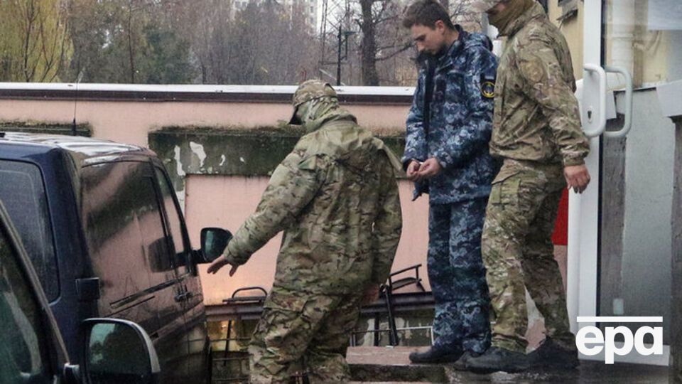 Українських моряків захопили 25 листопада
