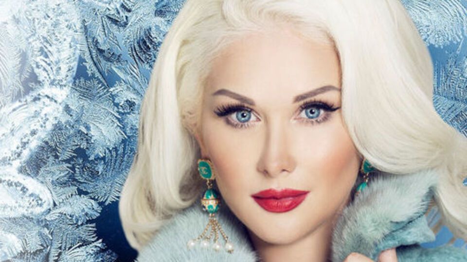 Бужинська: У кліпі на пісню "Білосніжна зима" ми вирішили відійти від того, щоб показувати зовнішність головного героя. Для всіх це – снігова людина