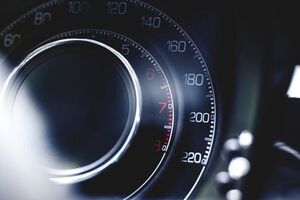 При помощи сервиса по номеру автомобиля можно будет узнать его полную историю, предыдущих владельцев, попадал ли автомобиль в аварию