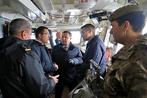 Уильямсон (второй справа): К сожалению, это не первый раз, когда мы видим такие акты агрессии