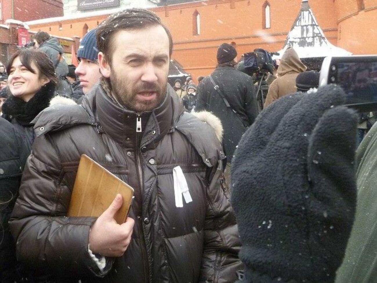 Пономарев: Интересно, как это отразится на продлении или непродлении военного положения