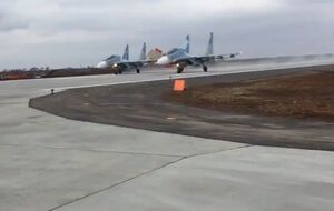 Военные самолеты приземлились на обновленную полосу аэродрома Бельбек