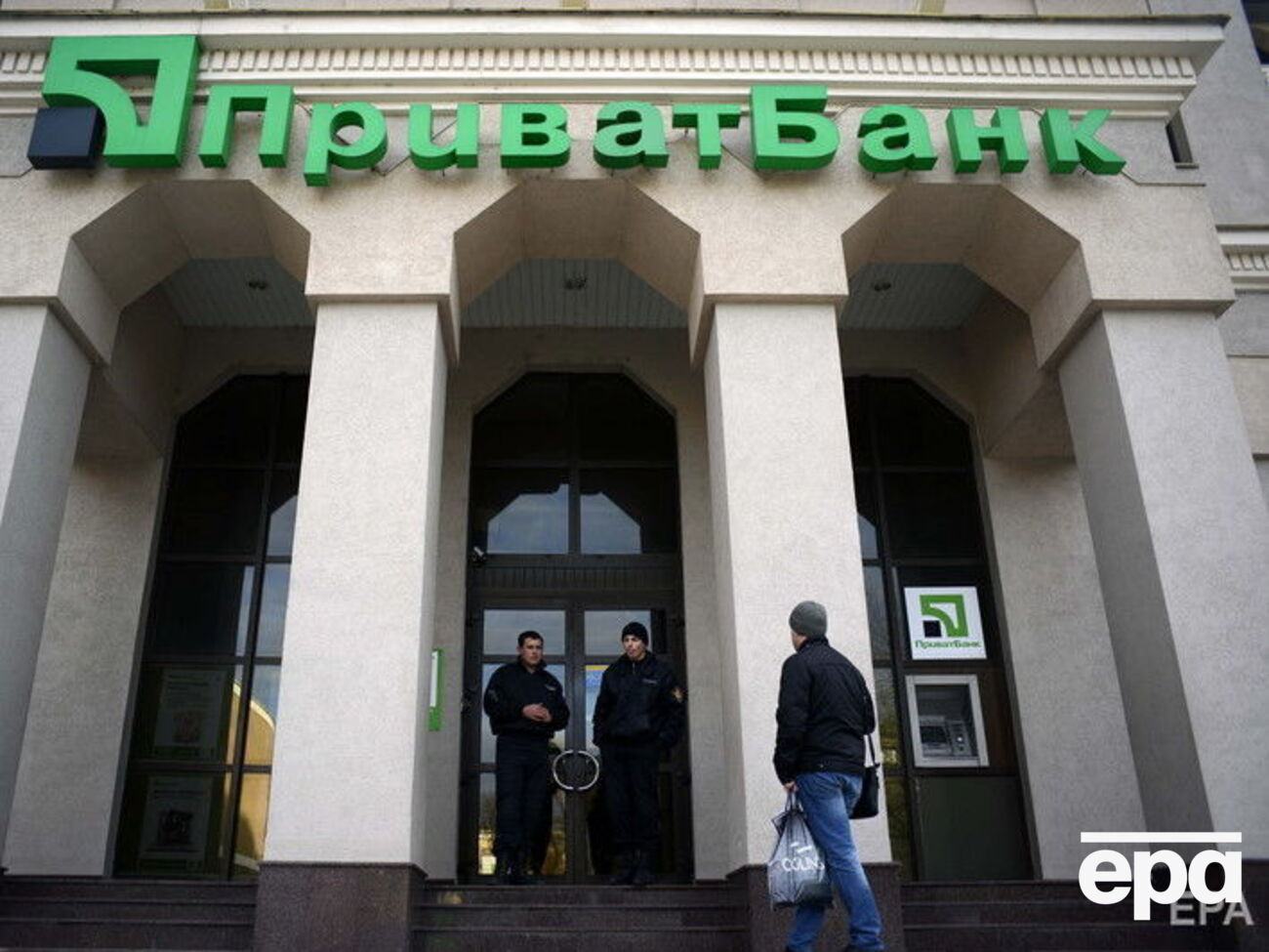 В декабре 2017 года&nbsp;"ПриватБанк" подал в суд на своих бывших владельцев