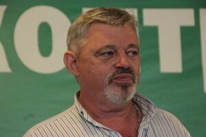 Медовар: С одной стороны, идет просадка свай Крымского моста. А с другой – его выпирает с обратной стороны