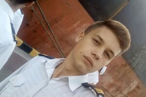 Ейдер: Найважче – дивитися у вікно і бачити далеко сотні машин, людей, які вільні