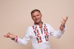 Скрипка устроил концерт в аэропорту