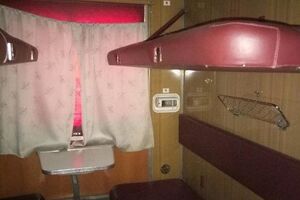 В "Укрзалізниці" спростували можливість обриву верхньої полиці