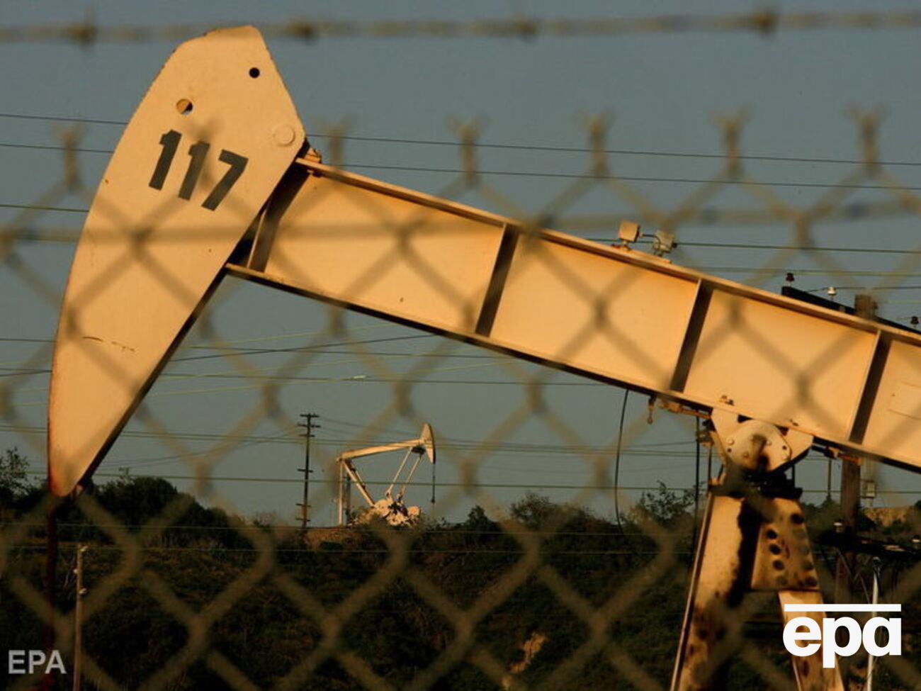 Вартість нафти падає