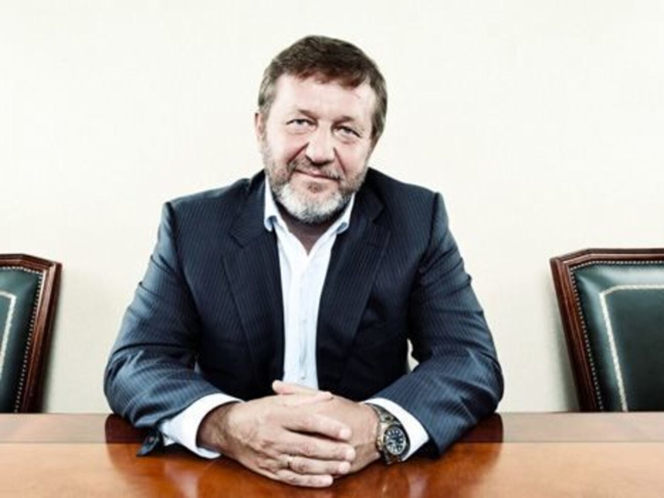 Коли дивлюся на торгові війни Трампа, хочеться сказати йому: зупинись, титане! Бобик може не витримати твоїх експериментів