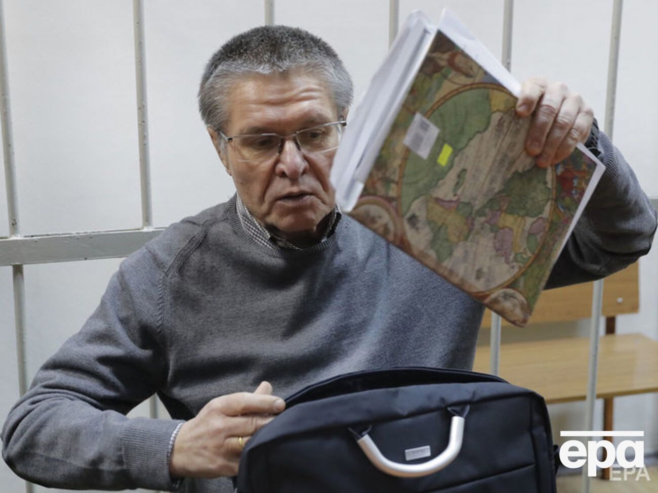 У справі Улюкаєва (на фото) фігурувала ковбаса від Сєчина