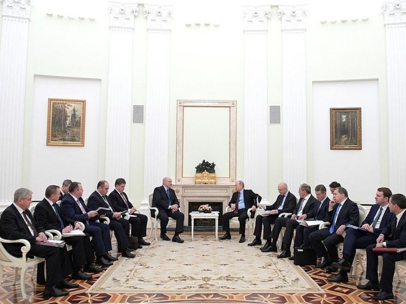 Путін і Лукашенко заслухали членів урядів двох країн