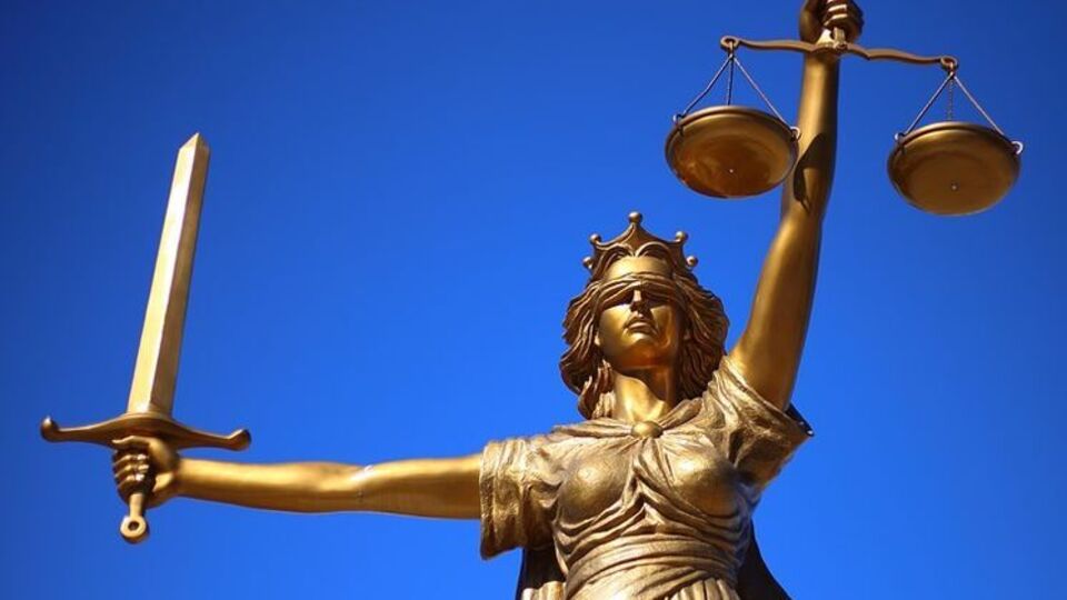 За словами адвоката, рейдери намагалися забрати підприємство у бізнесмена Головача