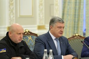 Порошенко сообщил, что депутатов Госдумы от "Единой России" и ЛДПР Украина внесет в санкционный список