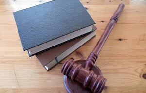 20 захваченным морякам "суд" сократил срок содержания под стражей на сутки