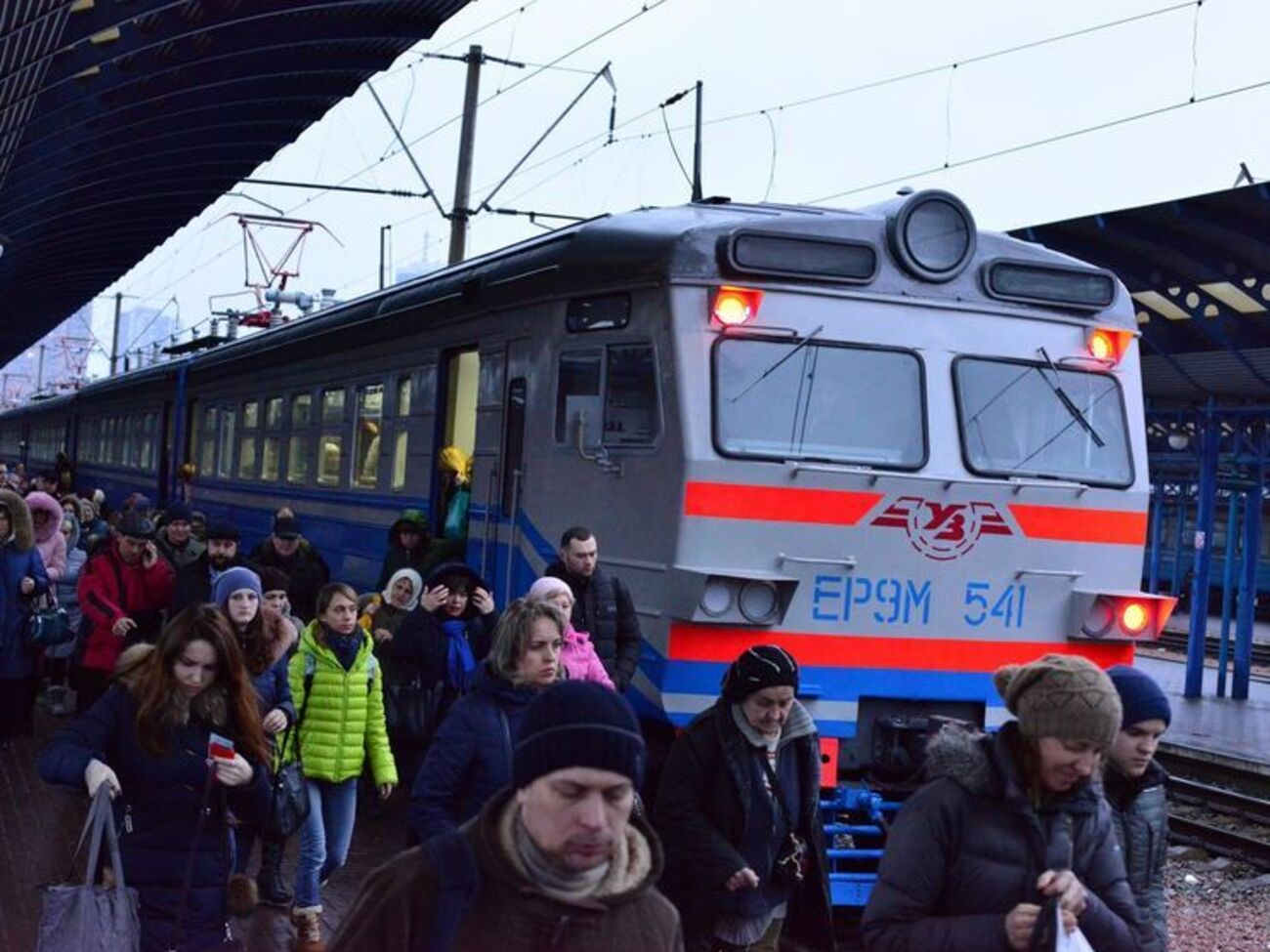 Компанія призначила додаткові поїзди на 27 грудня