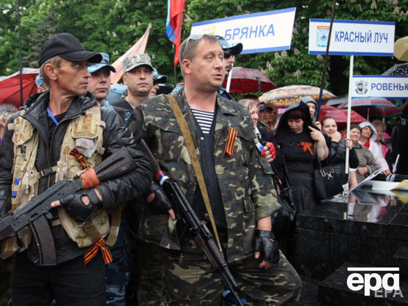 11 травня 2014 року в кількох містах Луганської області бойовики влаштували "референдум" про самостійність "ЛНР"