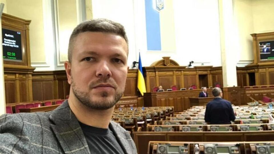 Внеочередное заседание Рады Емец предлагает провести до Нового года