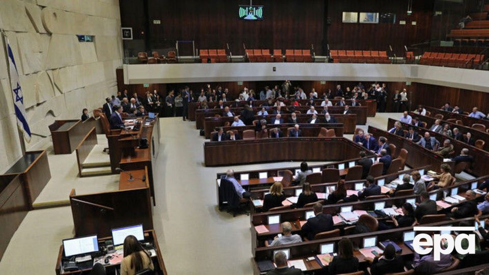 Решение о самороспуске поддержали 102 члена Кнессета