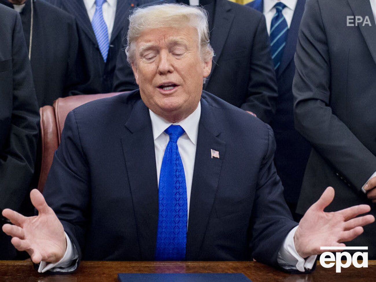 Трамп поговорил с премьер-министром Ирака по телефону