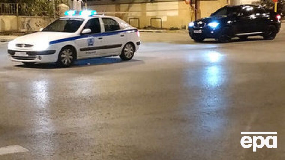 Територію навколо церкви в Афінах оточили поліцейські