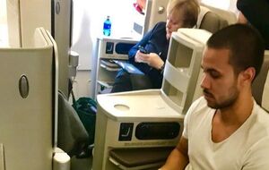 Меркель летіла на саміт G20 літаком іспанських авіаліній