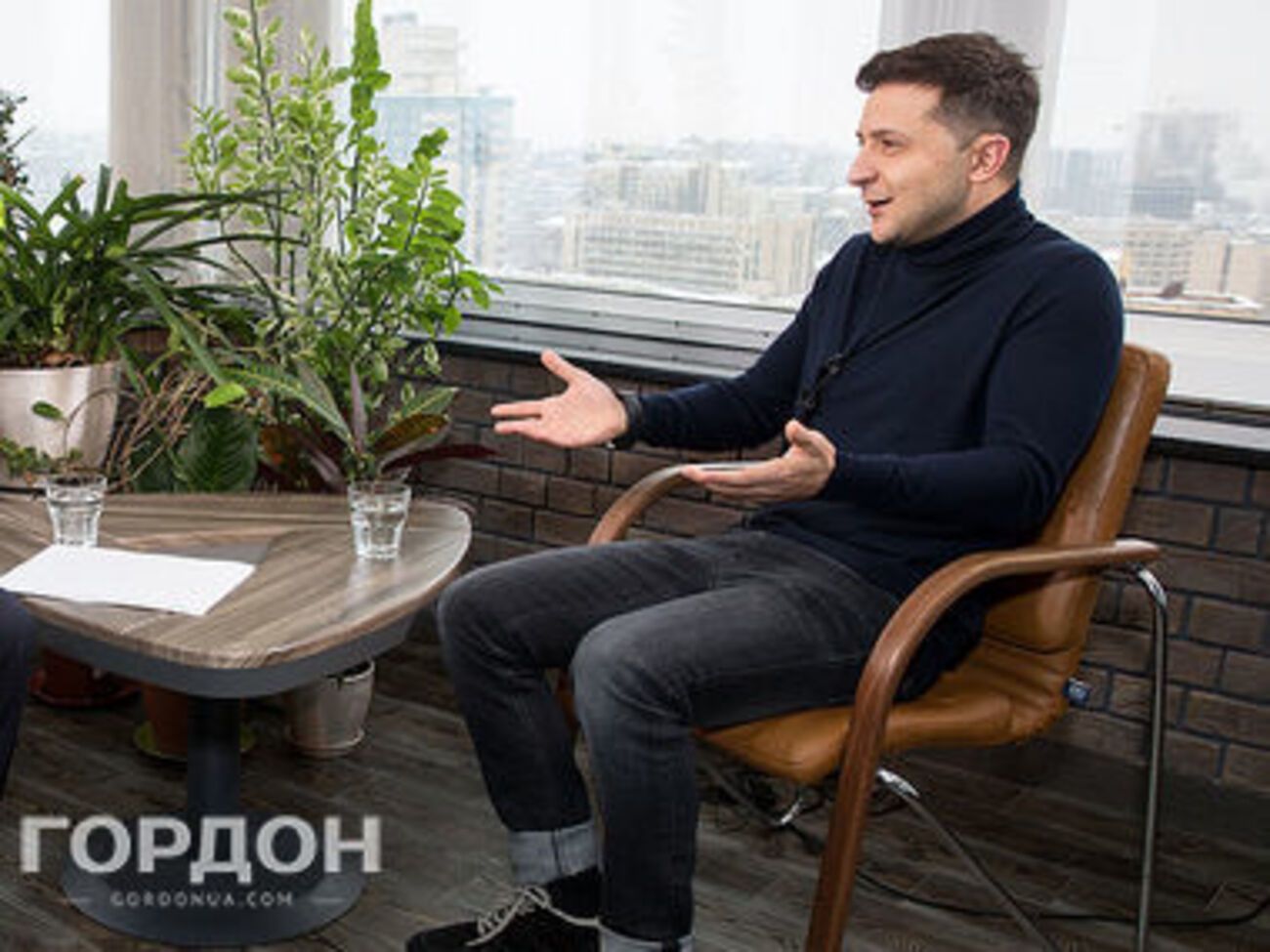Зеленський заявив, що перед Януковичем і Медведєвим він виступав у лісі