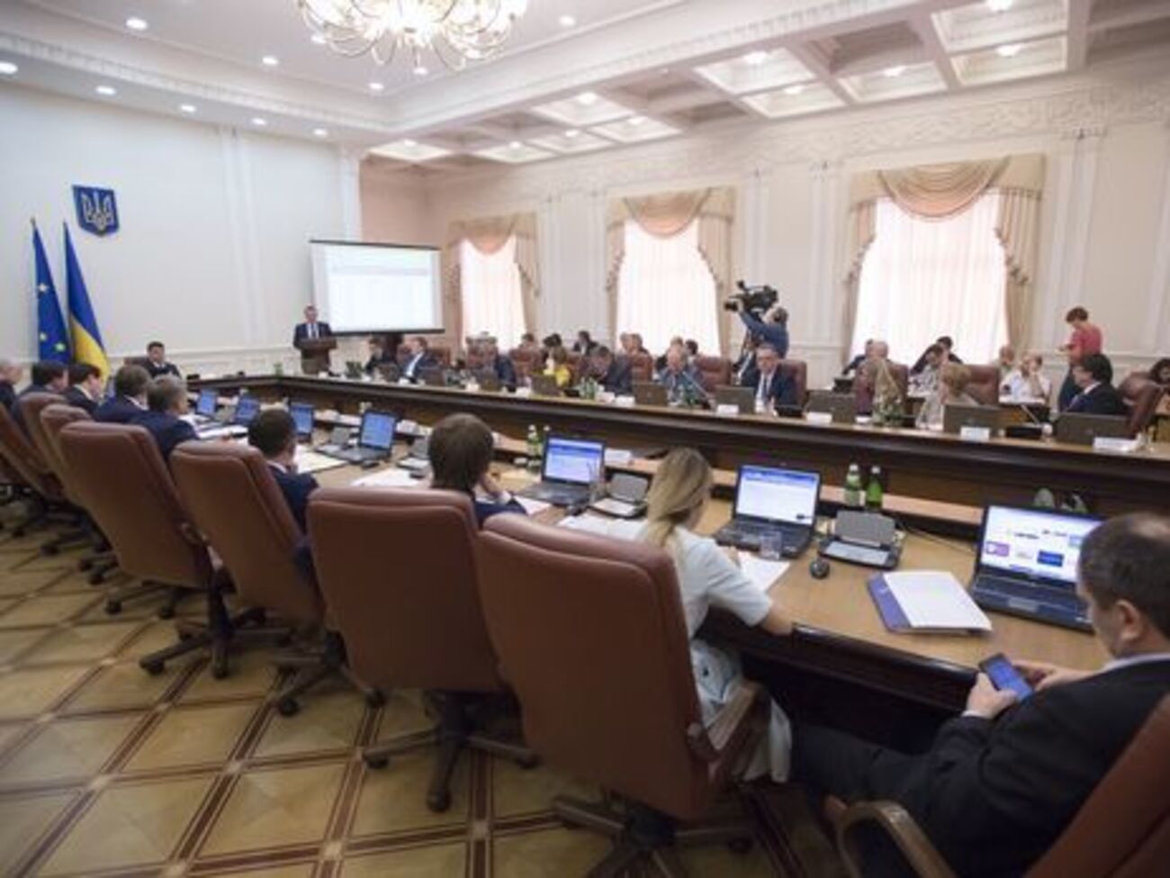 Кабмин принял решение 27 декабря