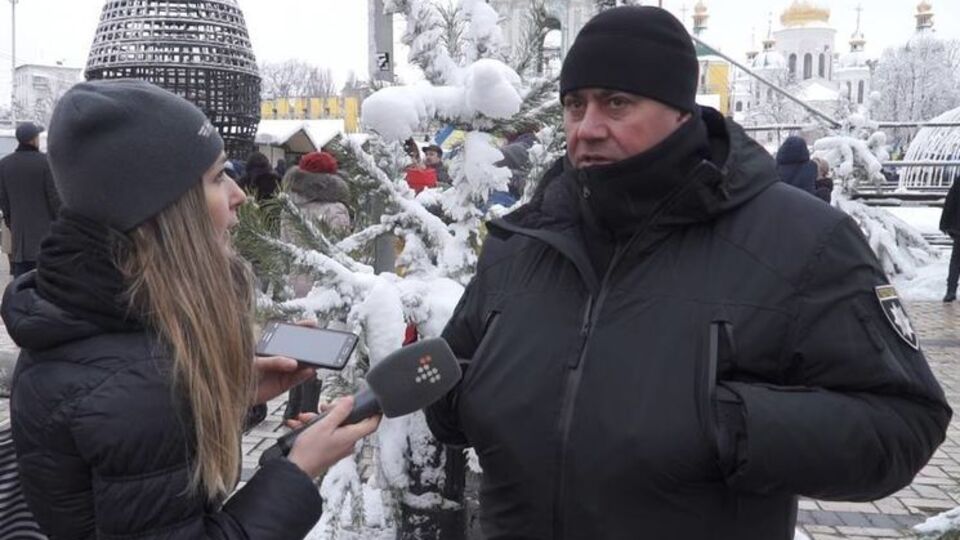 Журналистка "Громадського" и командир полка особого назначения Руслан Цикалюк