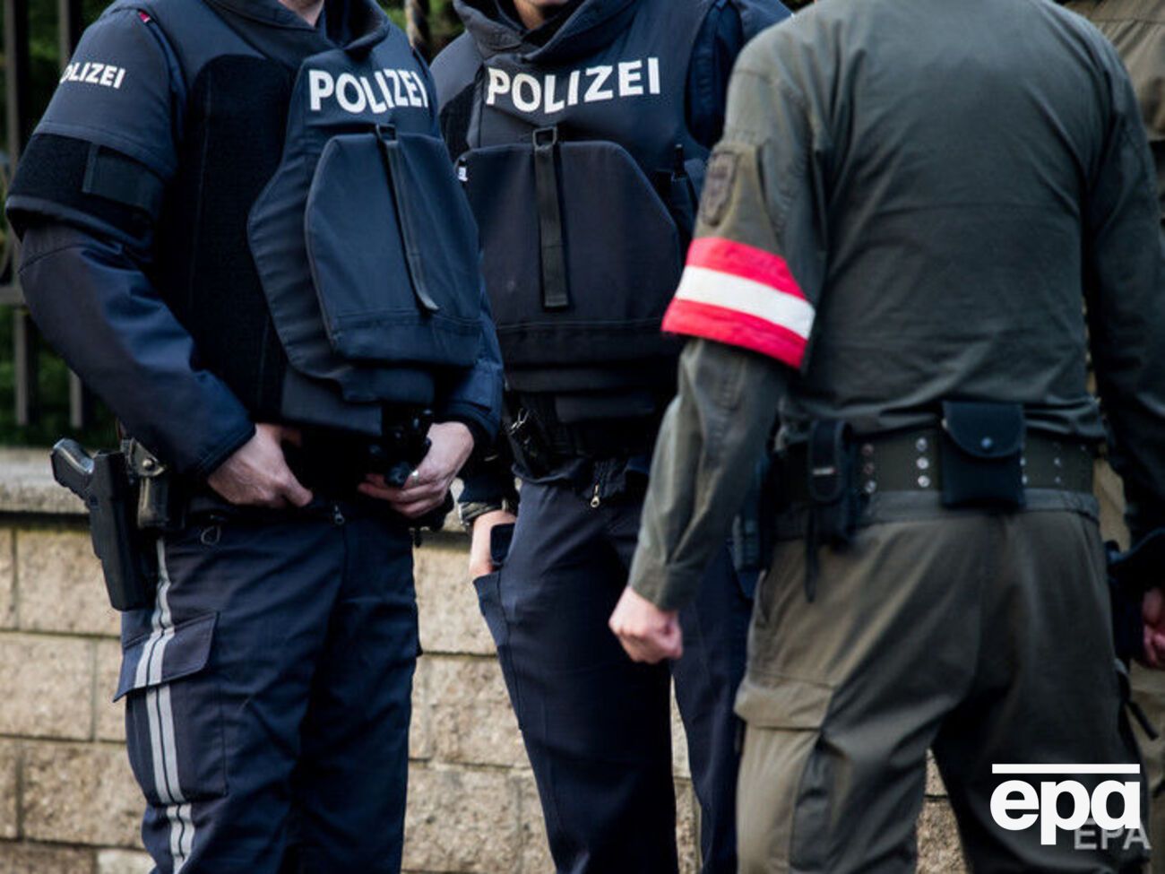 Полиция исключает версию теракта при нападении на церковь в Вене