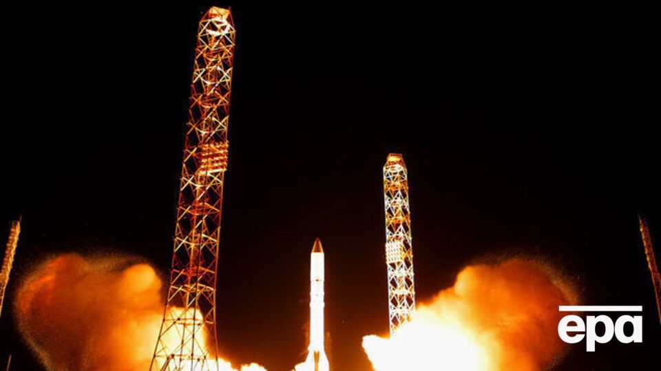 Ракета-носій важкого класу з військовим супутником стартувала 21 грудня