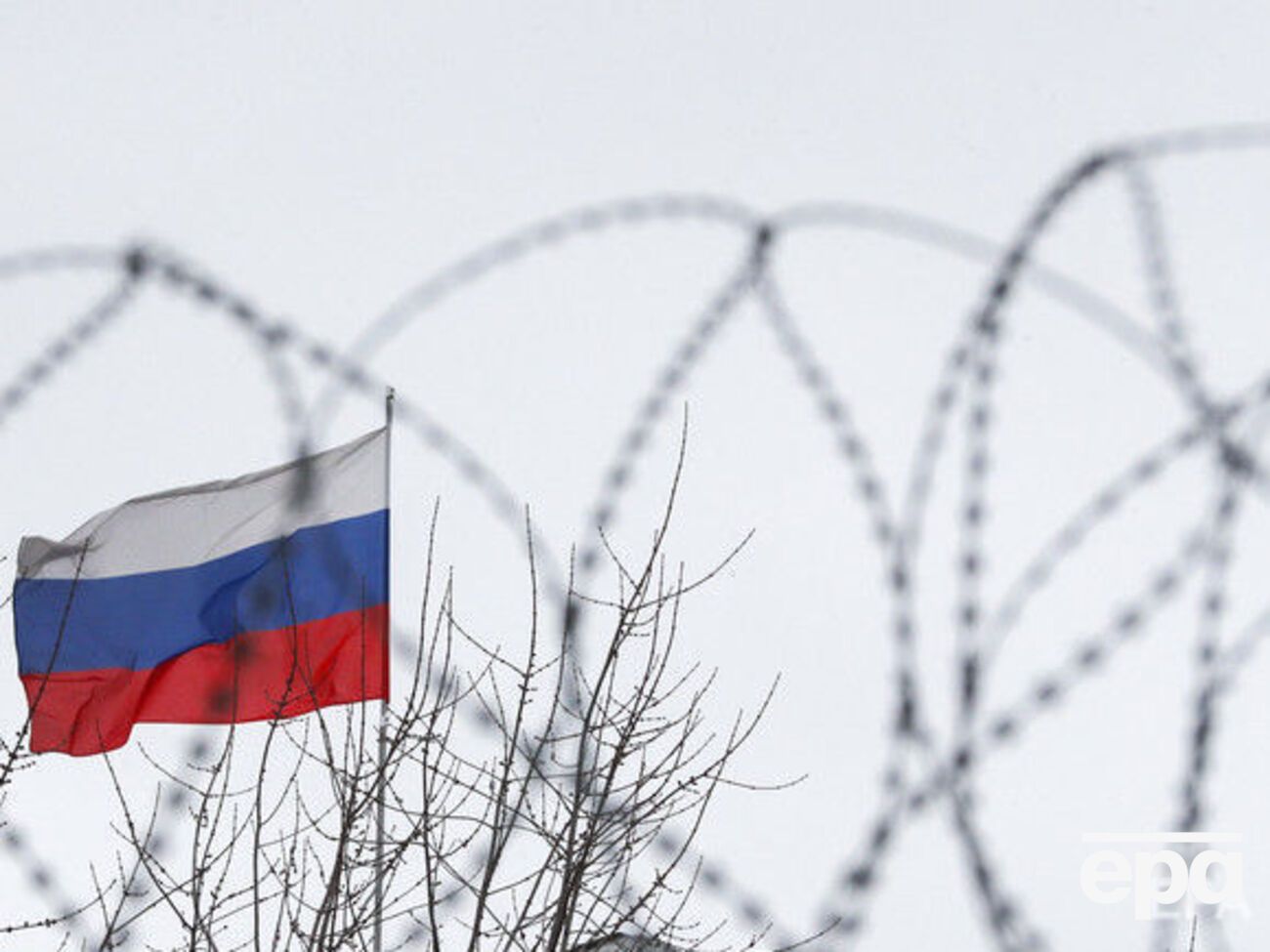 Оккупанты построили в украинском Крыму 60 километров заграждений