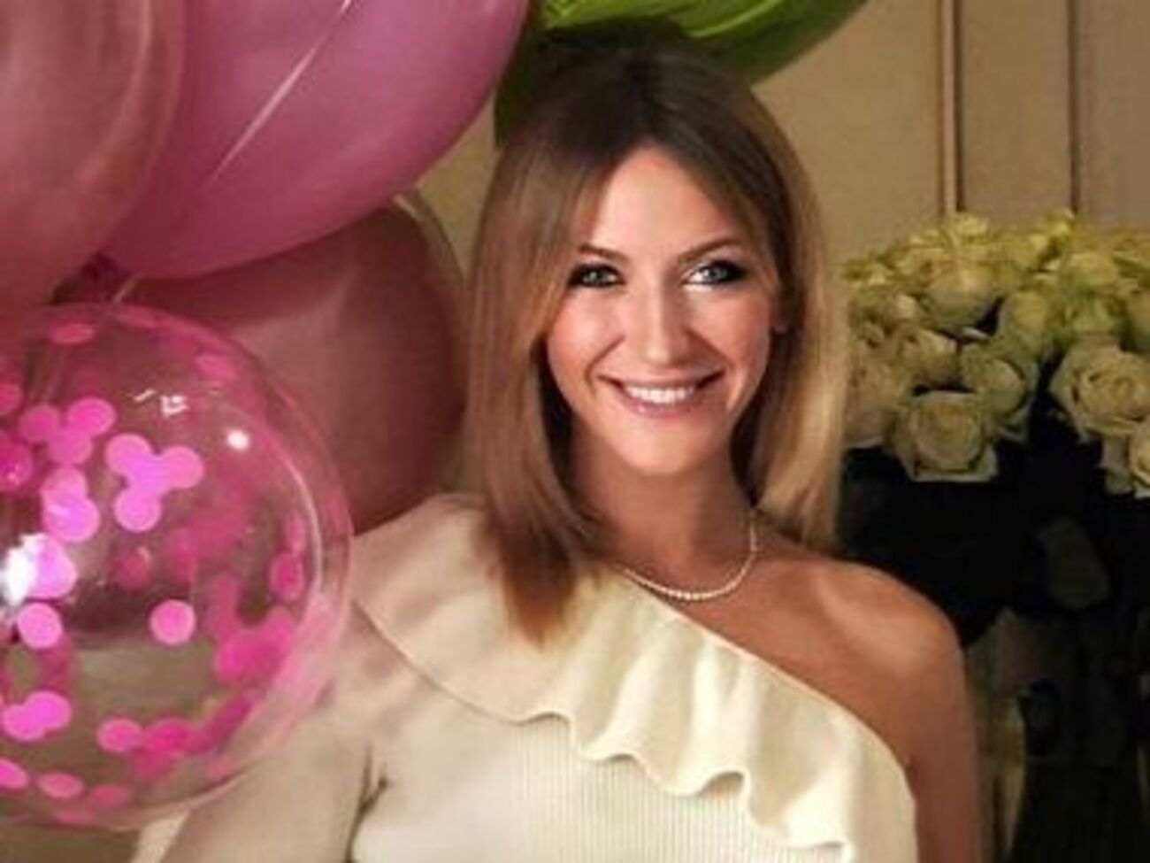 Нікітюк: Пишу для вас новорічне привітання! Поки таке придумала: дівчатка, щоб ви худнули, а груди – ні
