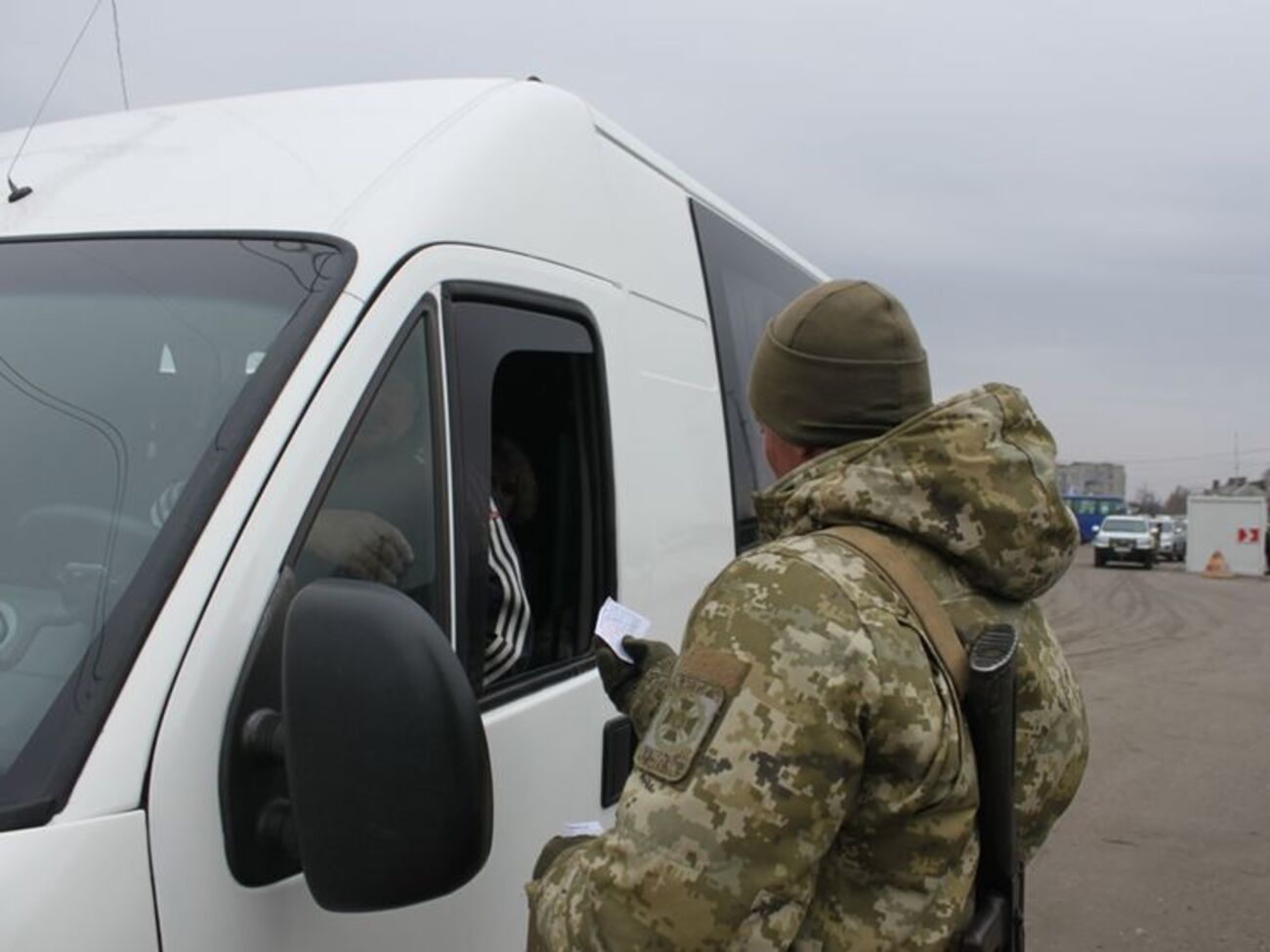На Донбасс направили гумпомощь