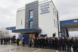 Президент України і прем'єр Молдови відкрили новий пункт пропуску