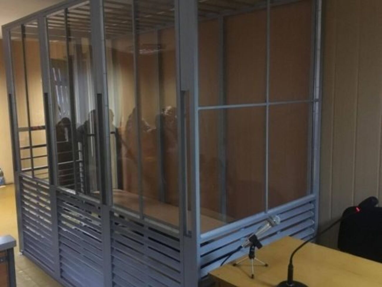 Суд у Кривому Розі засудив зловмисника до трьох років позбавлення волі