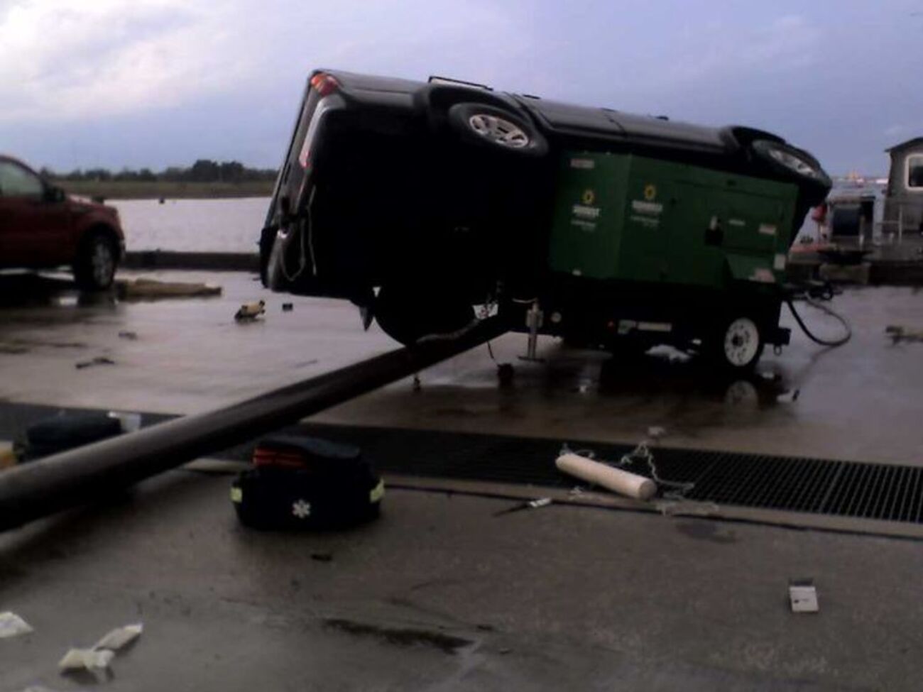 Торнадо пройшовся в районі військово-морської бази Кінгс-бей у штаті Джорджія