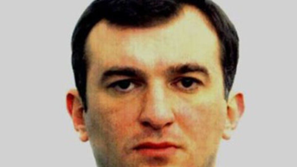 Кардаву обвинувачують у Грузії в убивствах, тортурах і насильницьких діях сексуального характеру щодо ув'язнених, організації таємного стеження за політичними опонентами, привласненні державних коштів